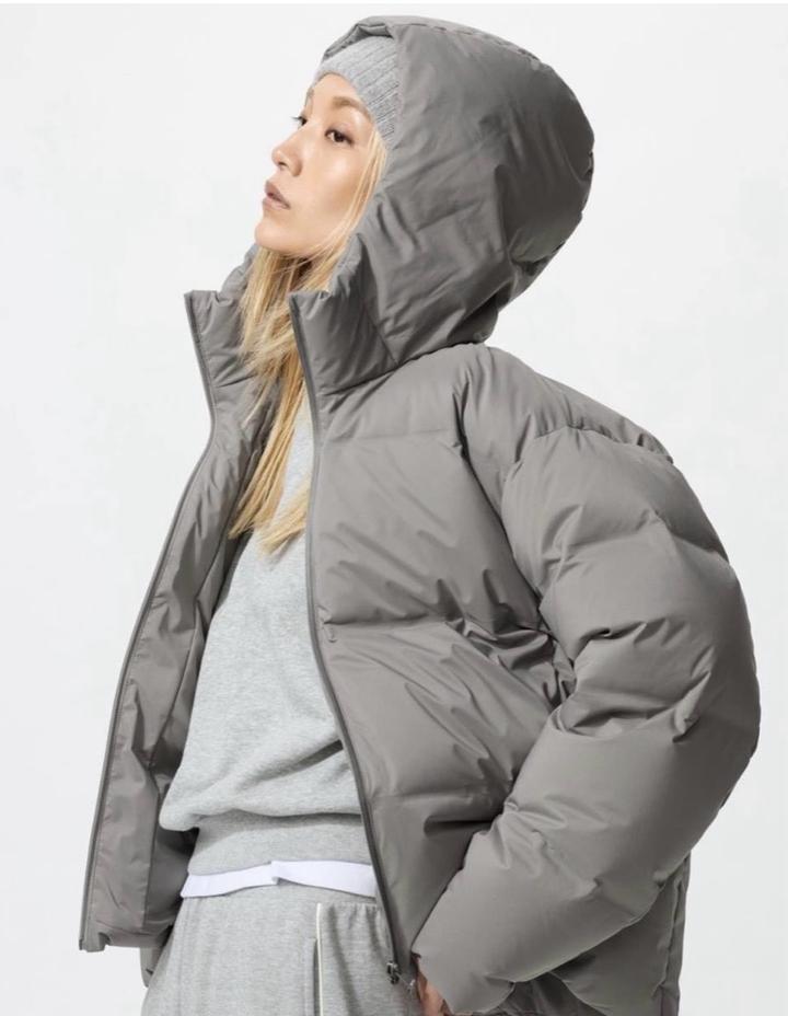 Пуховик Uniqlo