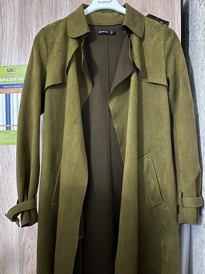 Тренч Stradivarius