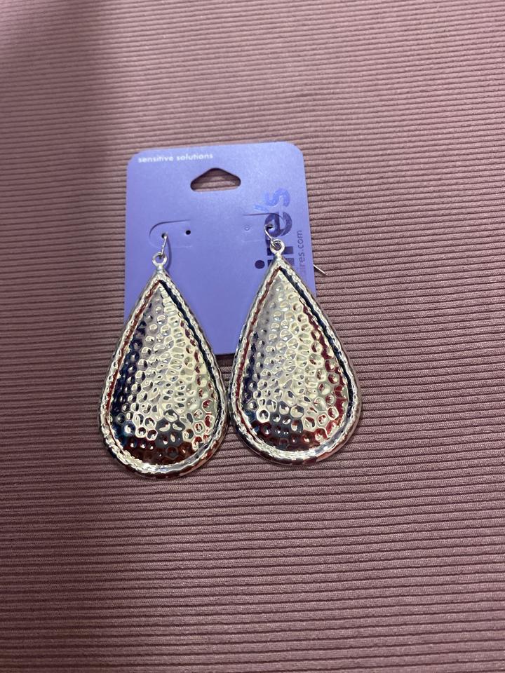 Серьги Claire's