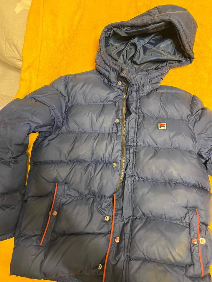 Пуховик Fila на мальчика 6-7 лет