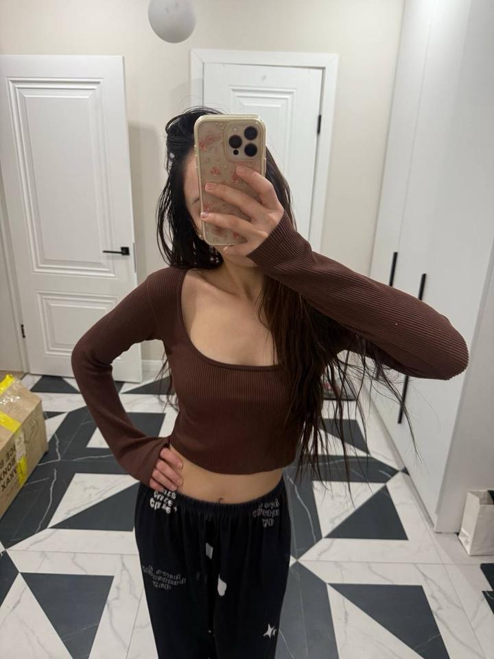 Zara Укороченный лонгслив в рубчик
