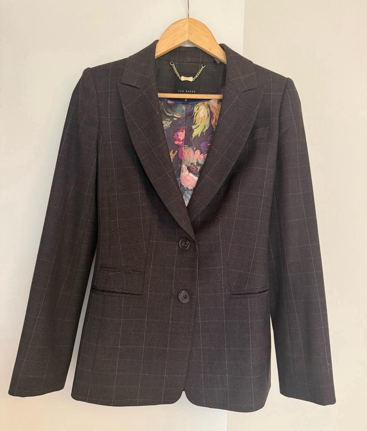 Шерстяной брючный костюм Ted Baker London