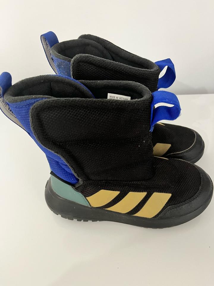 adidas сапожки