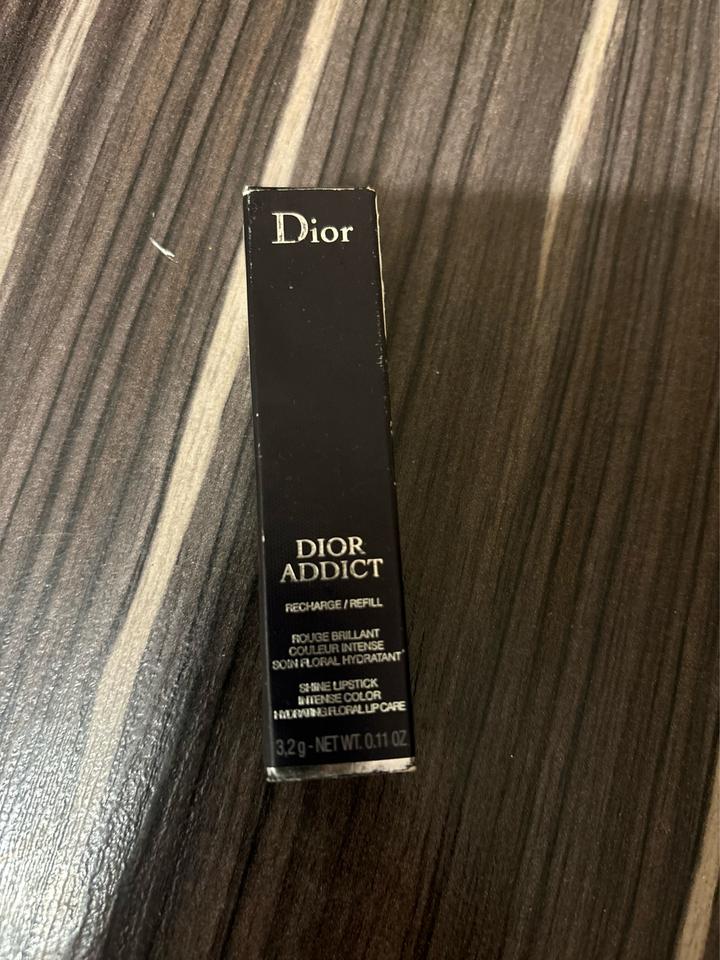 Губная помада Dior Addict