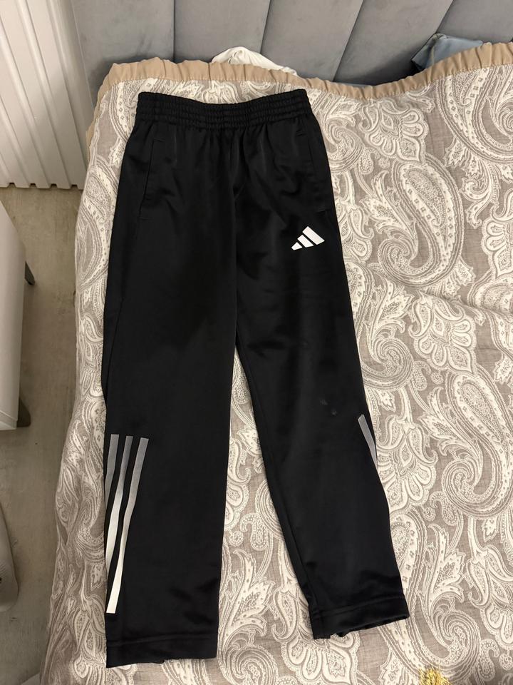 Спортивные брюки adidas