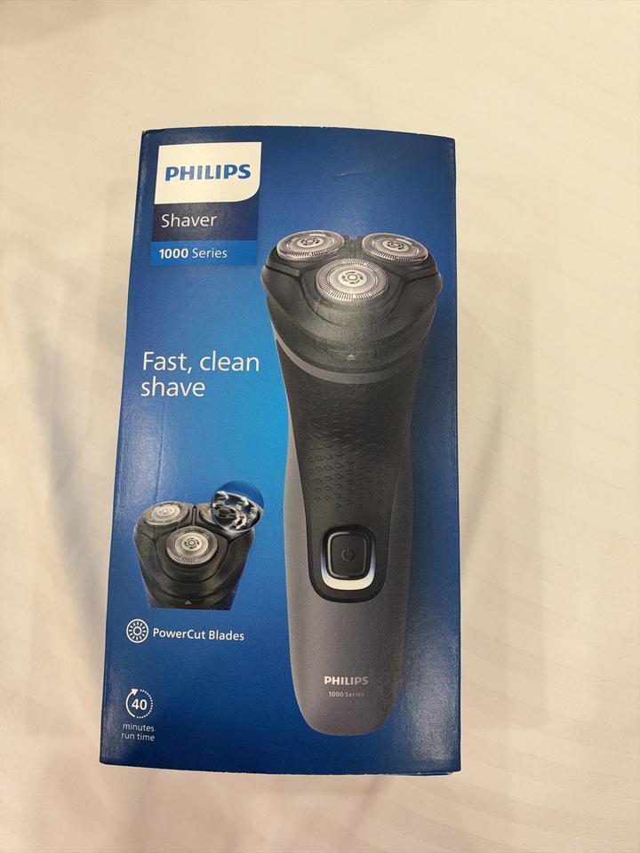 мужская  электробритва  Philips Shaver Series модели этой линейки — S1142/00