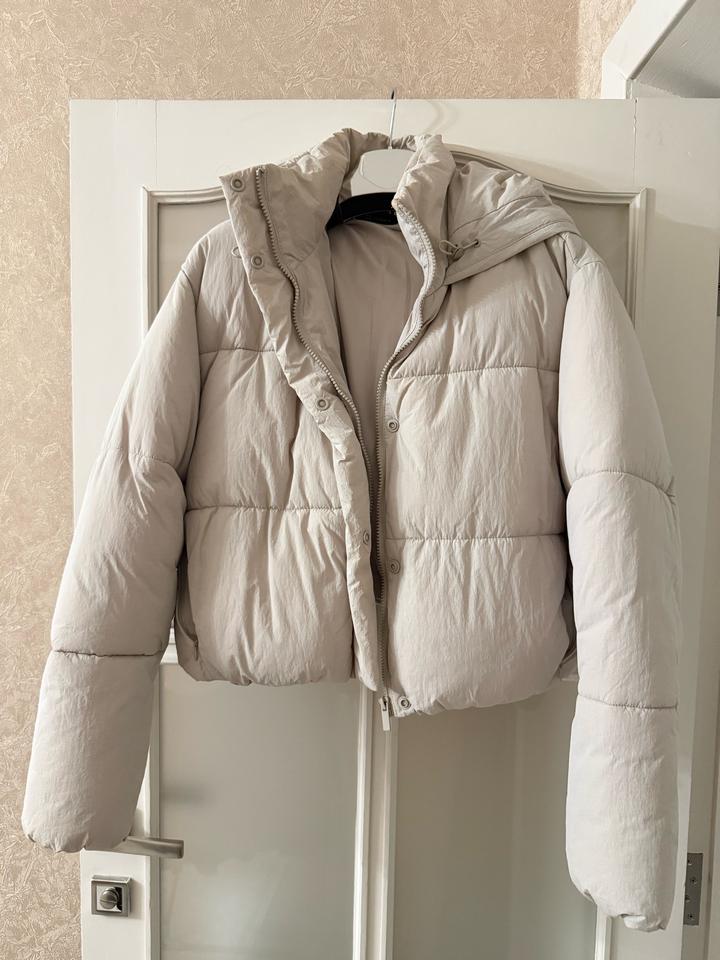 Zara Куртка женская от зара