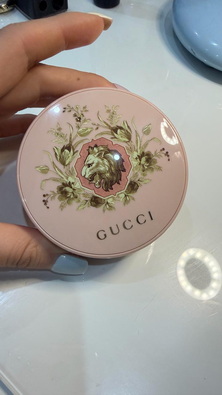 GUCCI кушон Cushion de Beaute