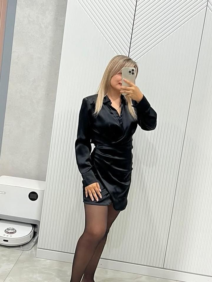 Платье Stradivarius