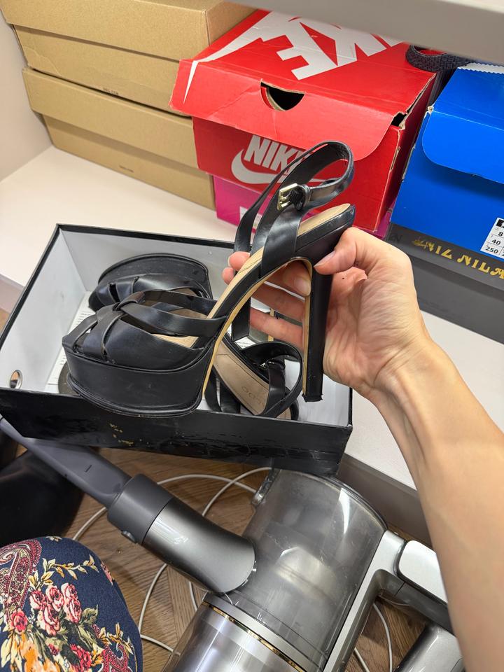 Aldo босоножки на каблуке