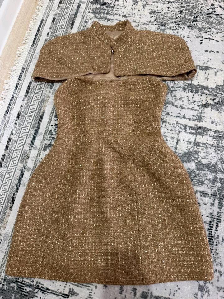 Платье короткое