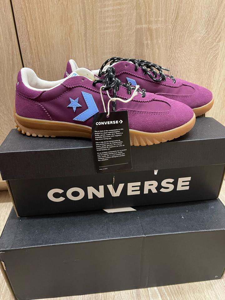 Кроссовки Converse
