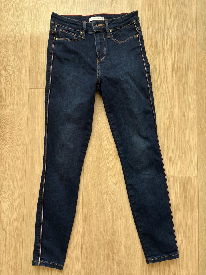 Джинсы Tommy Hilfiger