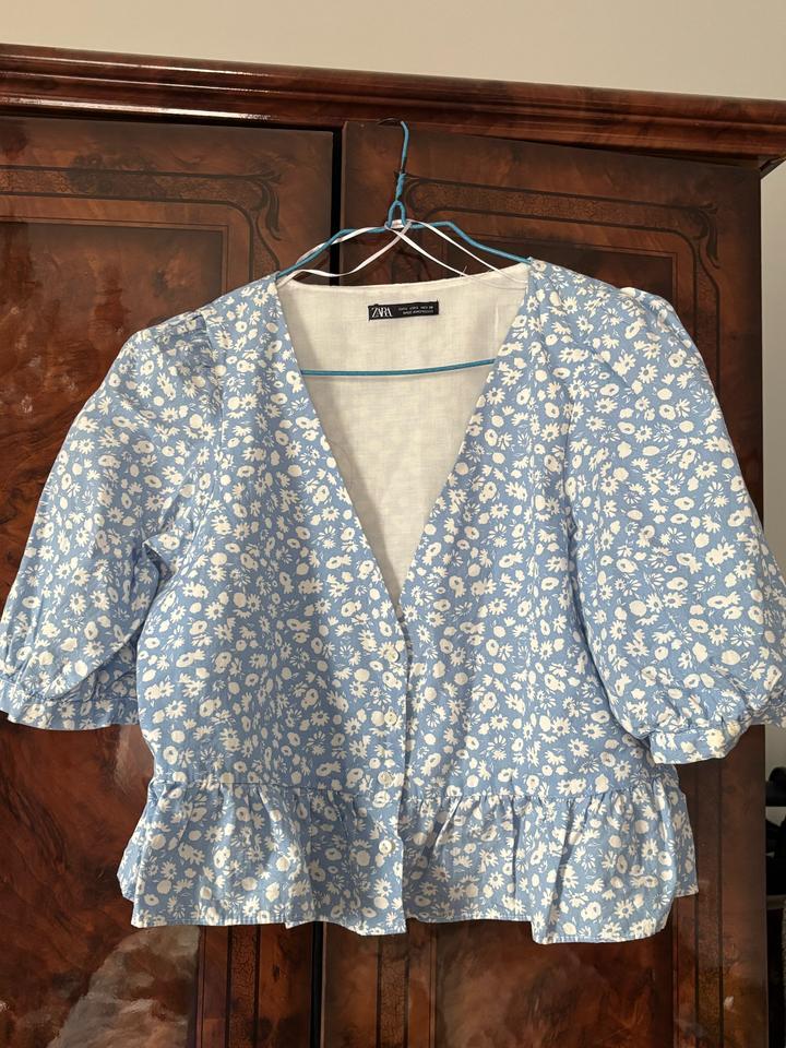 Блуза ZARA с цветочным принтом