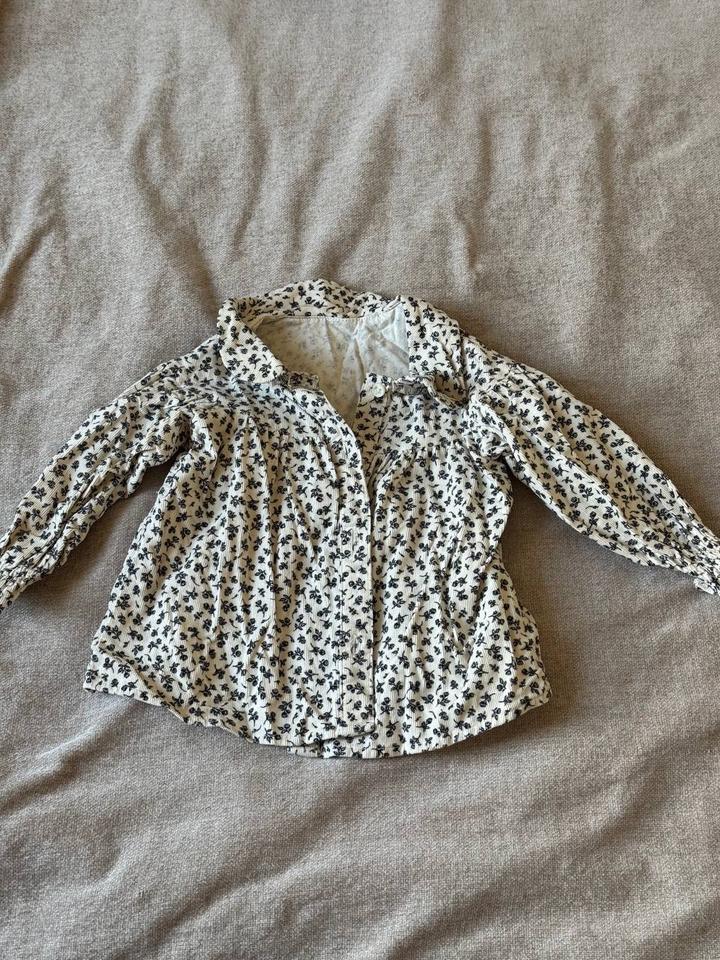 H&M Платье  в цветочный принт