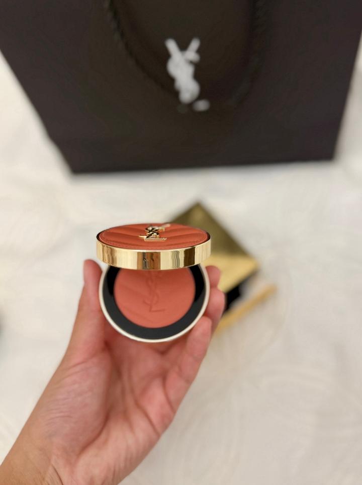 Румяна YVES SAINT LAURENT make me blush 37 оттенок