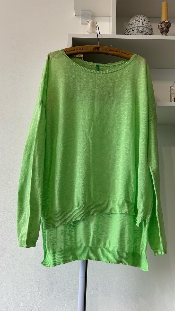 Винтажный оверсайз-джемпер от United Colors of Benetton.