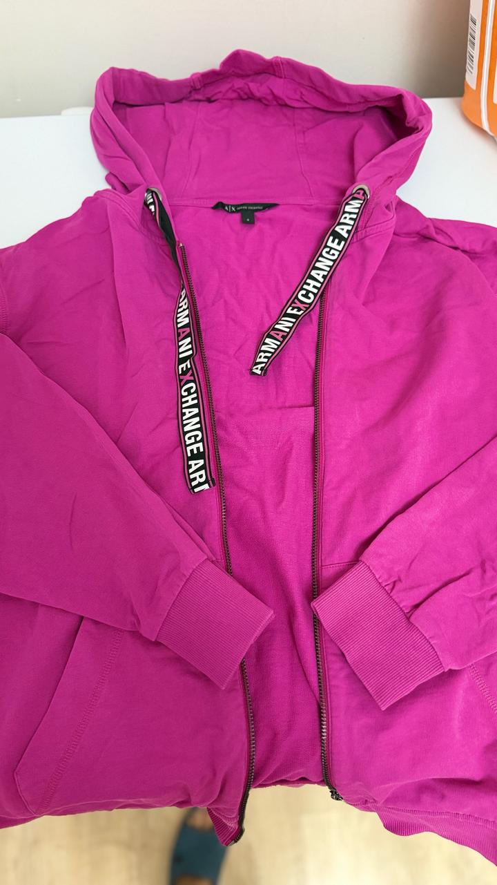 Худи Armani Exchange