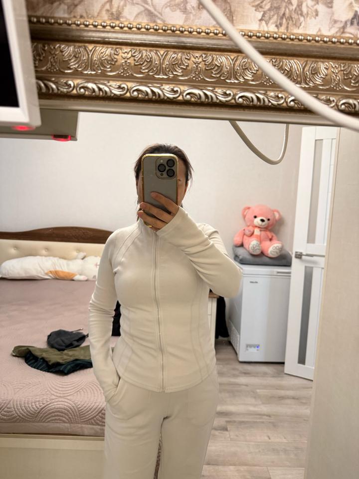 нет Спортивный костюм из флиса