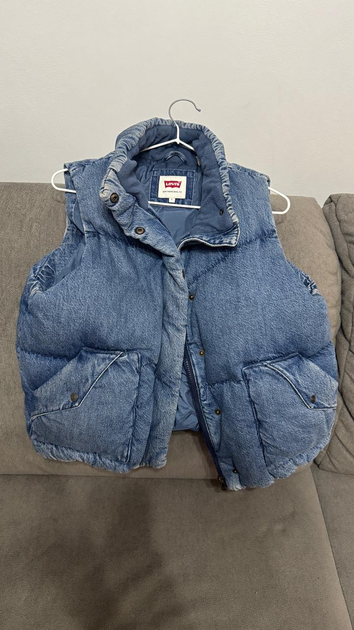 Джинсовая жилетка Levi's