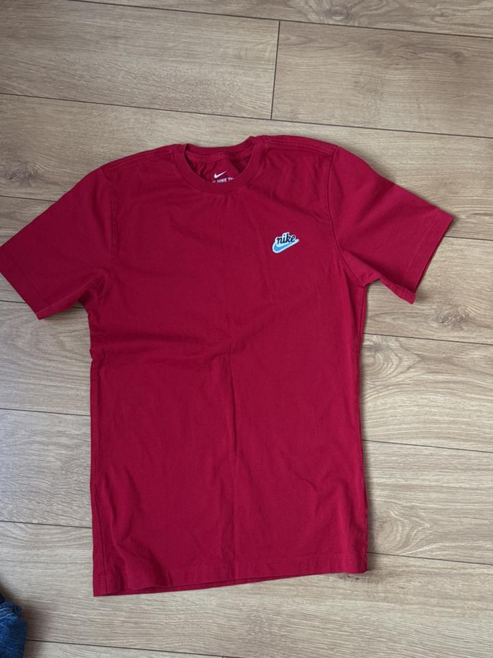 Футболка Nike