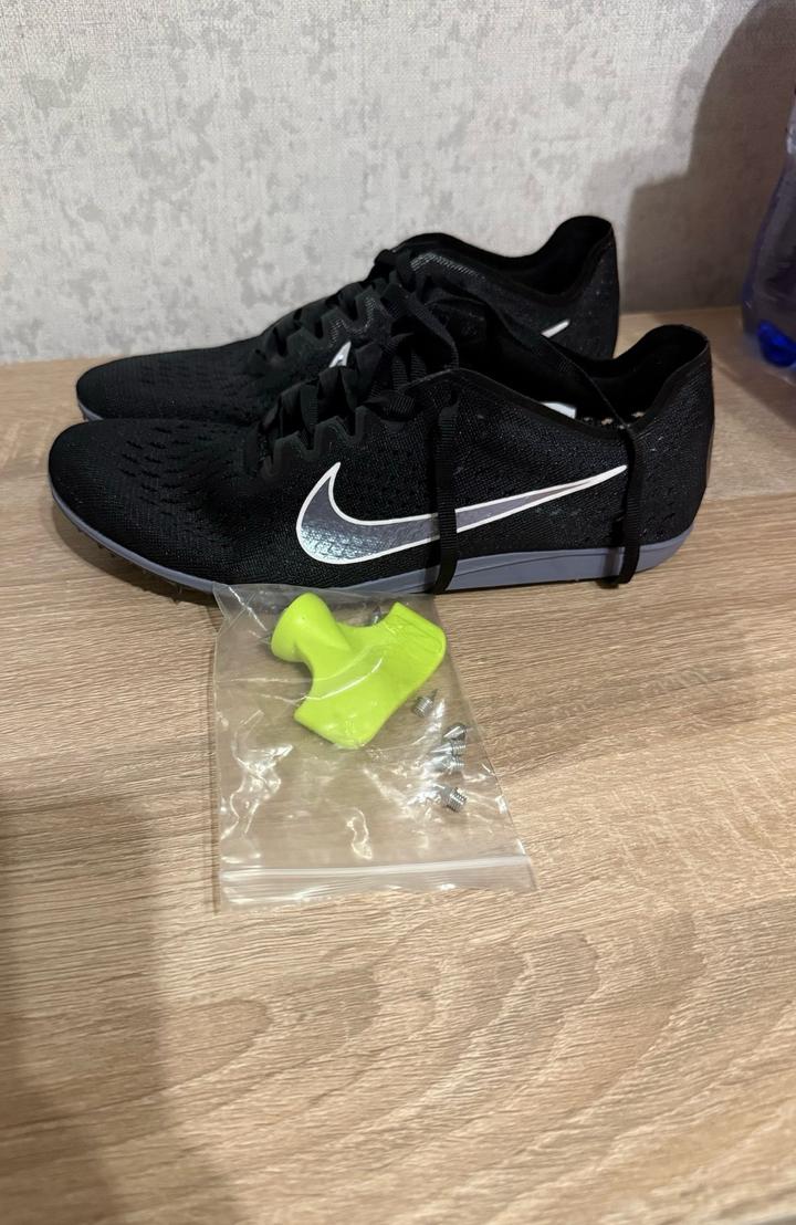 Nike шиповки беговые