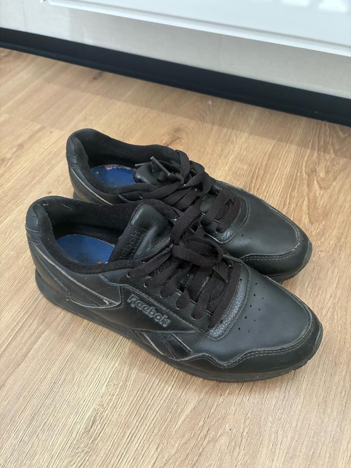 Женские кроссовки Reebok