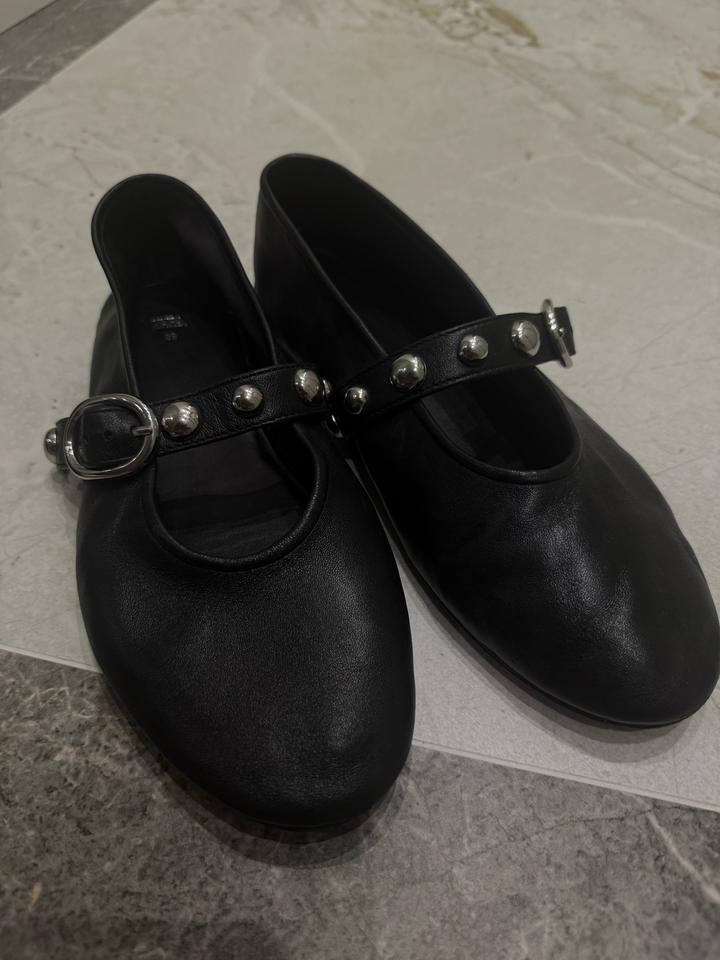 Балетки ZARA с заклепками