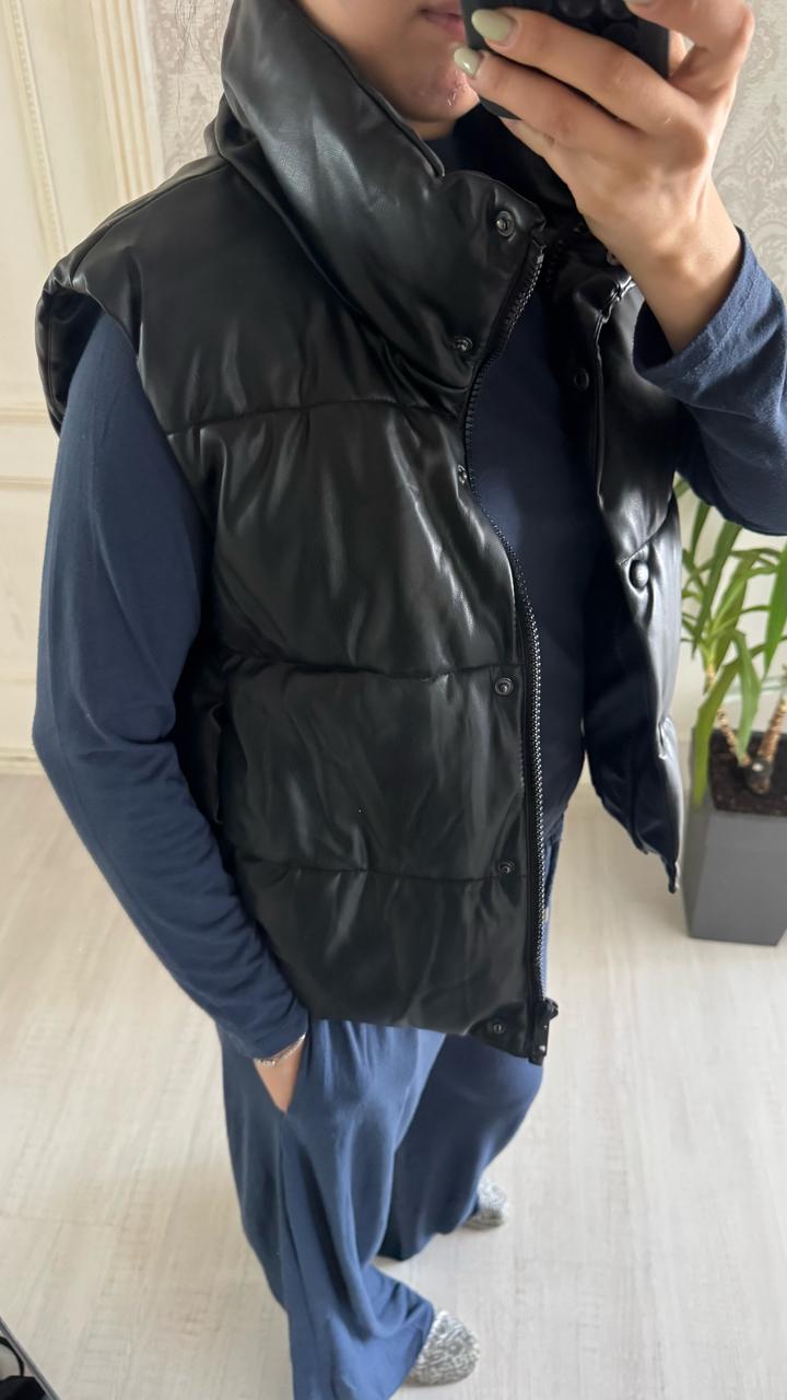 Жилетка ZARA
