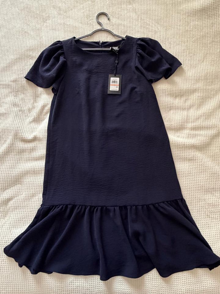 Платье DKNY