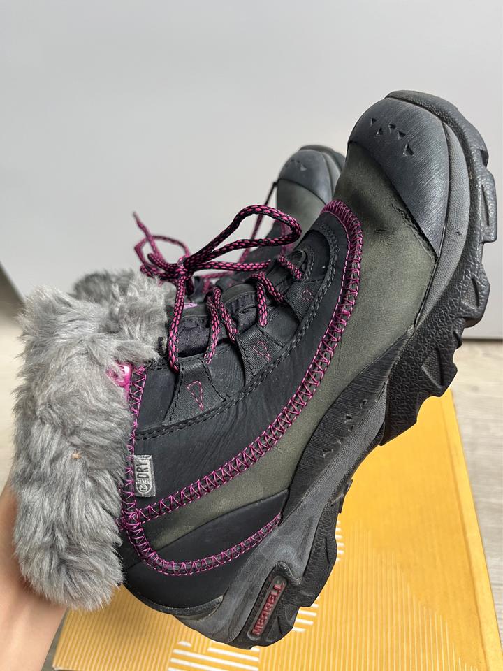 Женские ботинки Merrell