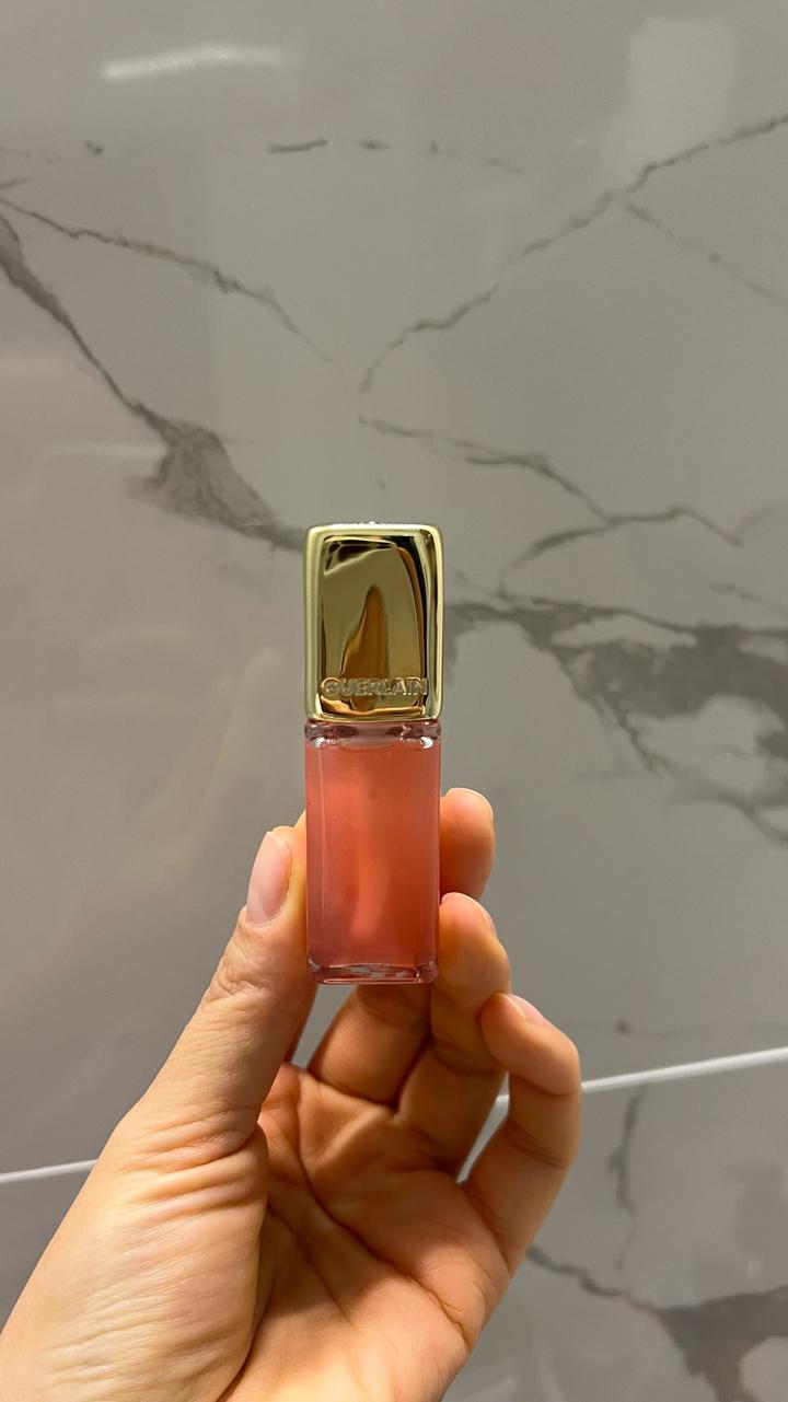 Масло для губ Guerlain KissKiss Bee Glow Oil