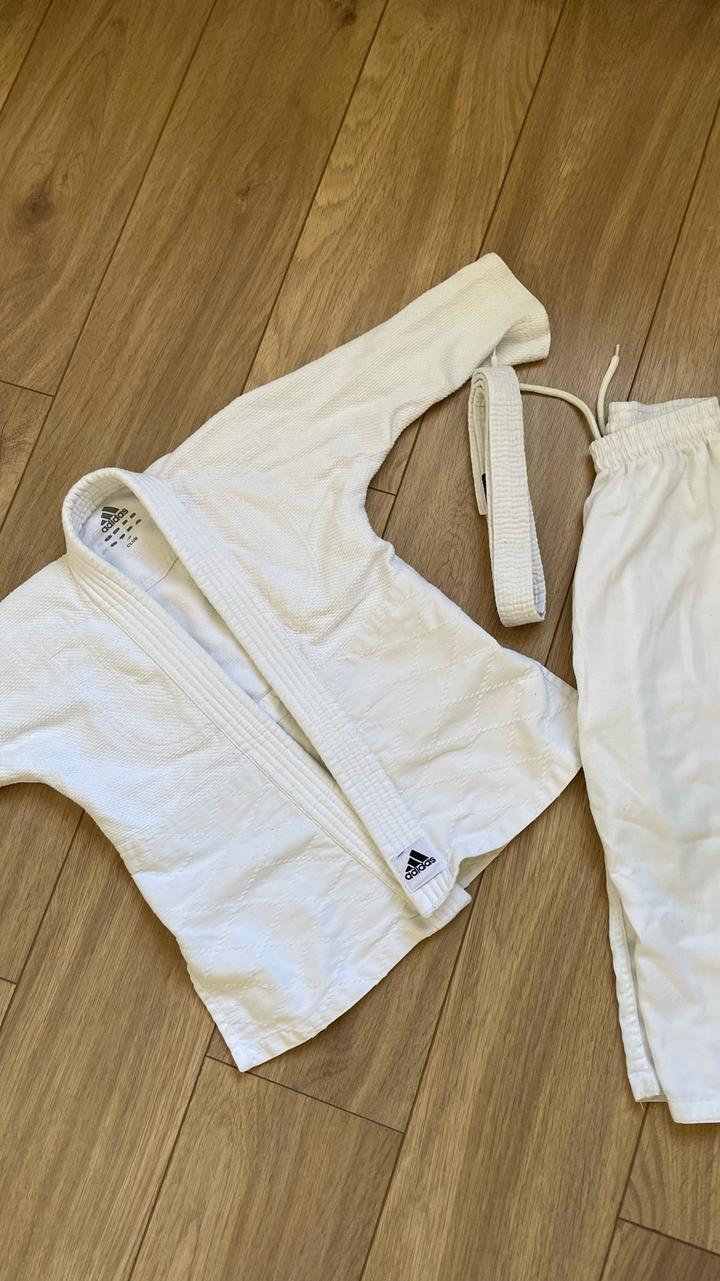 Кимоно для дзюдо adidas