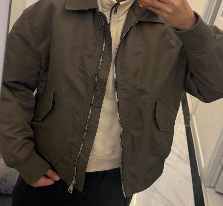 Бомбер Massimo Dutti