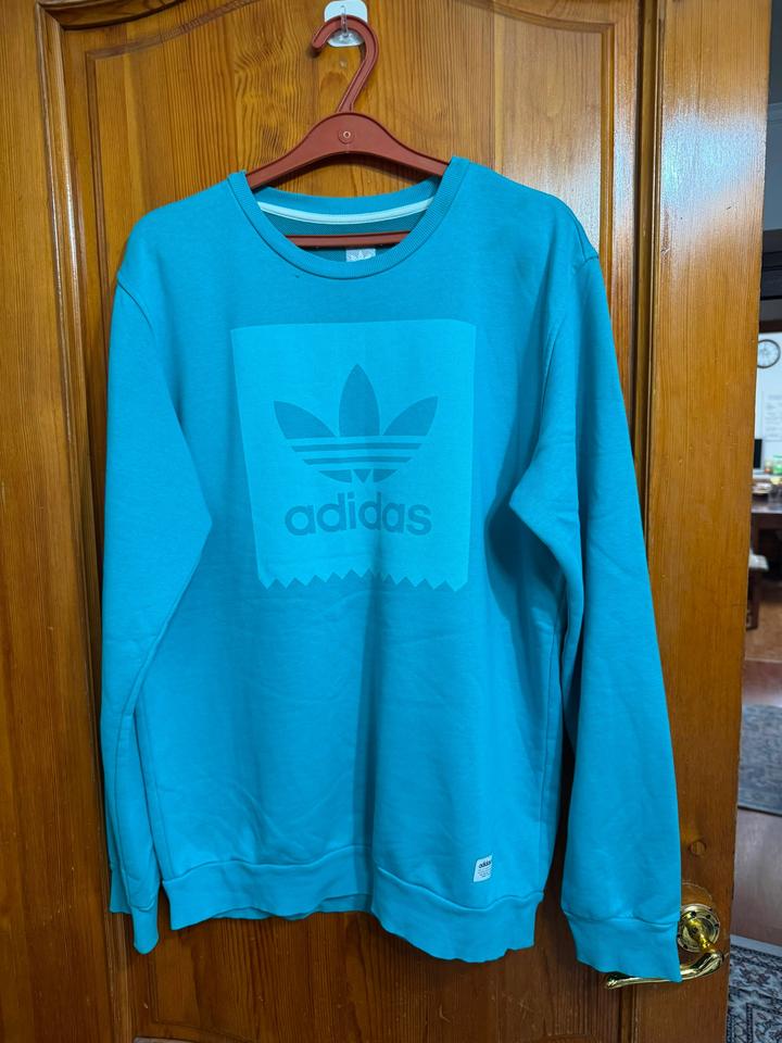 Свитшот adidas