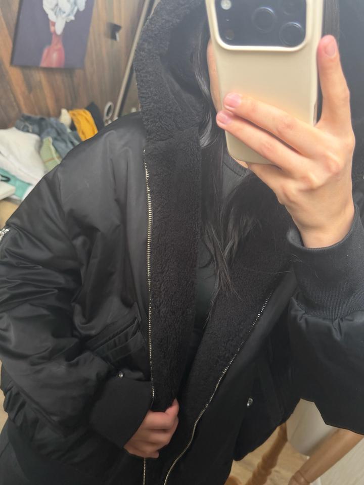 ZARA куртка бомбер женский с капюшоном