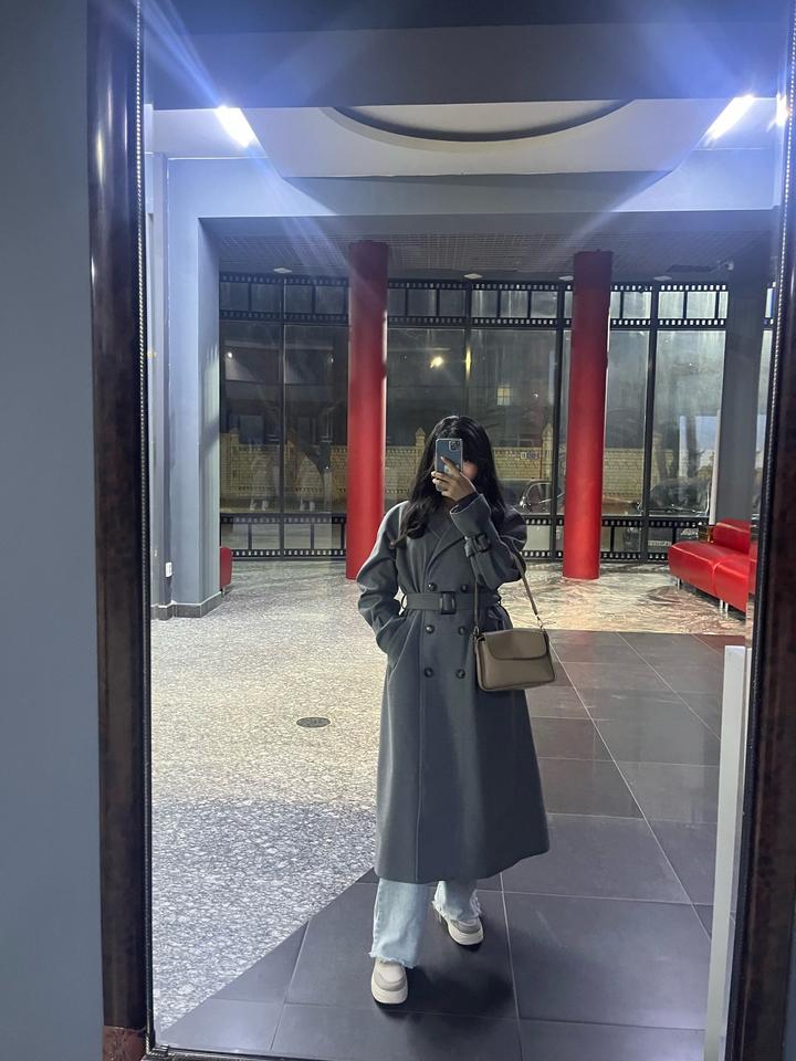 Женское серое пальто