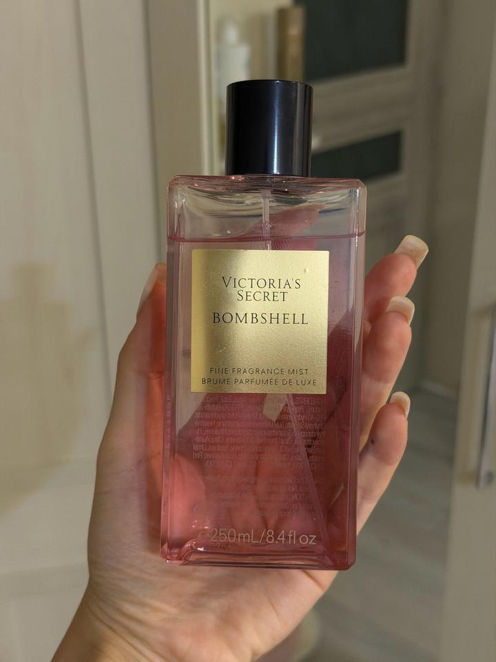 Victoria's Secret Bombshell Fine Fragrance Mist
