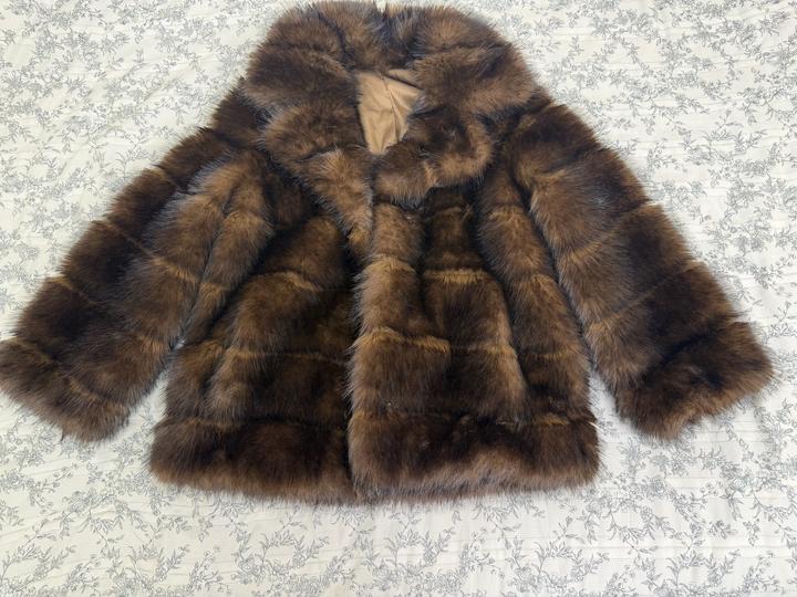 Zara Шуба из искусственного меха
