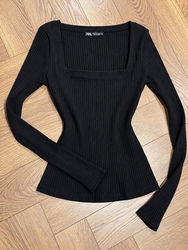 Лонгслив Zara черный с квадратным вырезом
