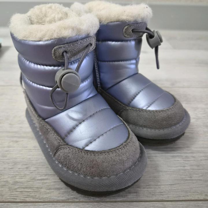 Tombi Дутики.
