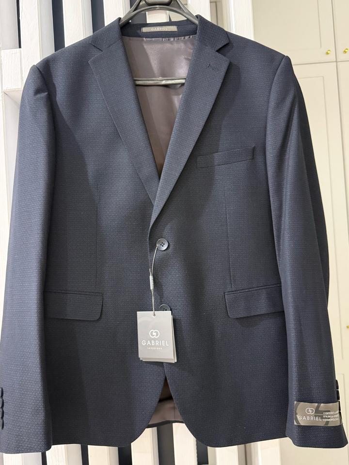 Новый мужской костюм-тройка Gabriel (Slim Fit), размер 52