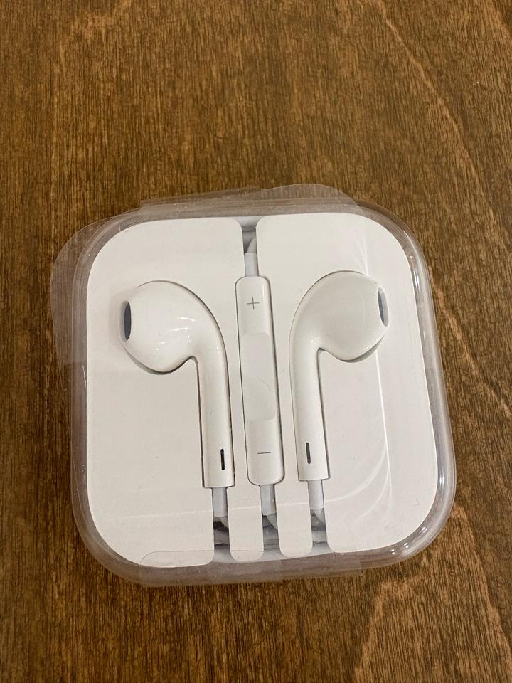 Apple Проводные наушники
