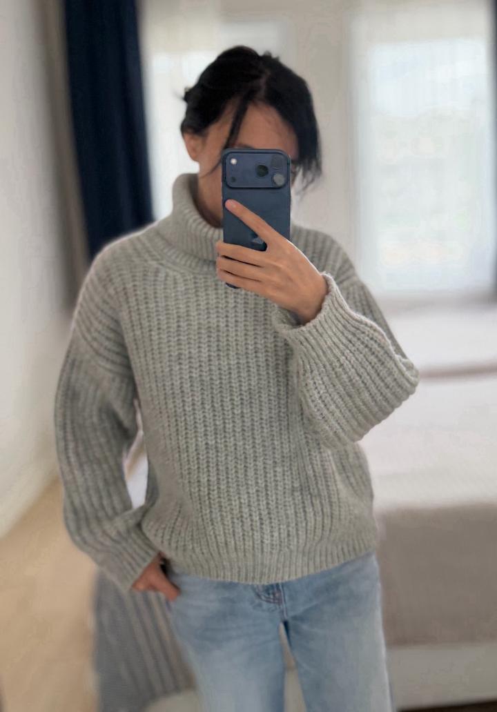 Свитер Stradivarius