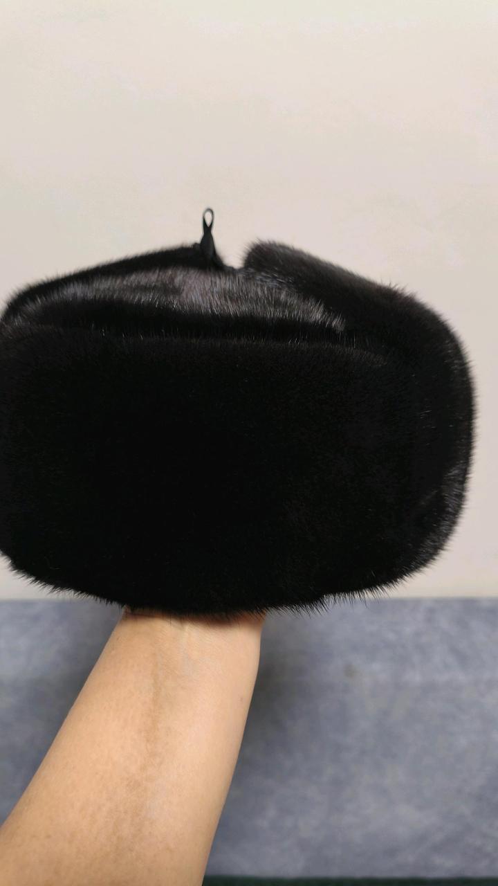 Продам норковую шапку
