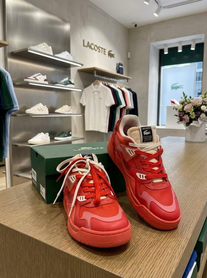 Кроссовки Lacoste (36,37)