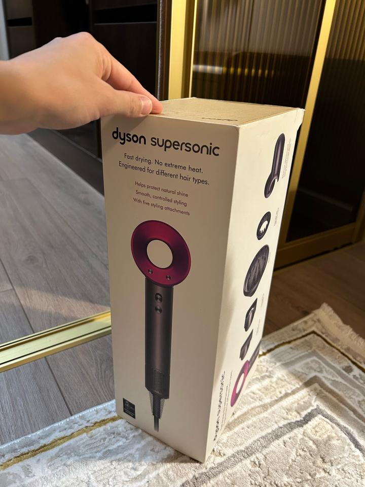 Фен Dyson Supersonic