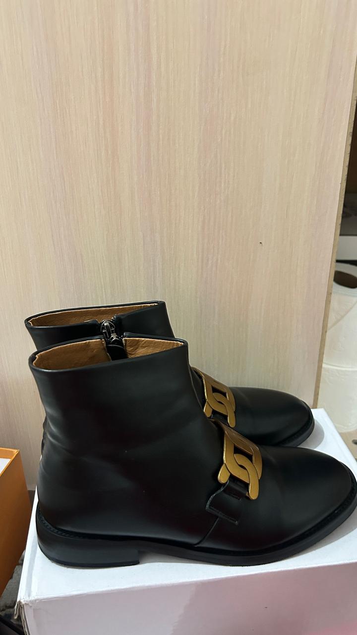 Tod's Женские ботинки