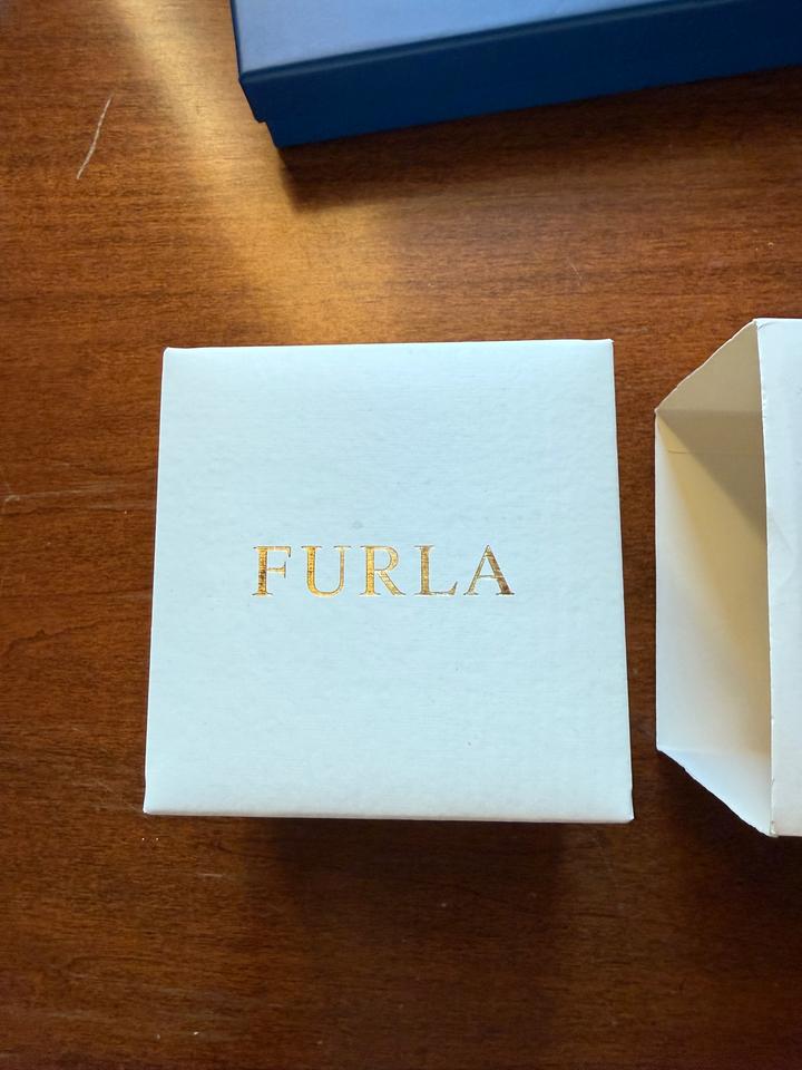 Женские часы Furla
