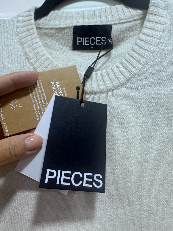 Новое трикотажное платье Pieces, размер M, с биркой